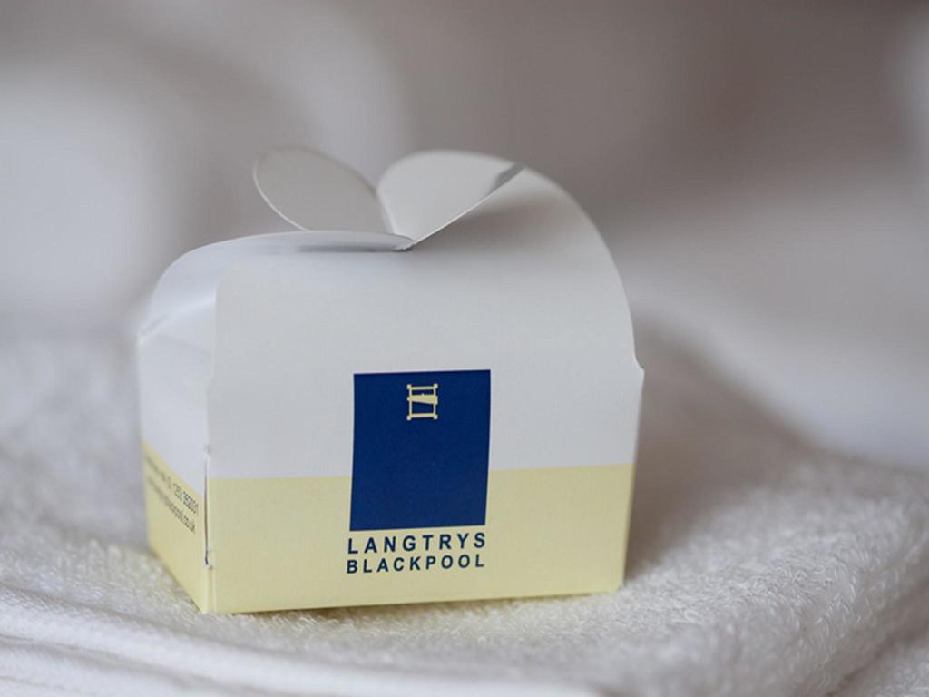 Langtrys Bed and Breakfast Blackpool Exteriör bild