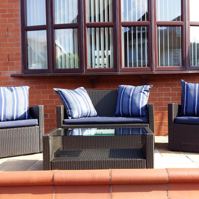 Langtrys Bed and Breakfast Blackpool Exteriör bild